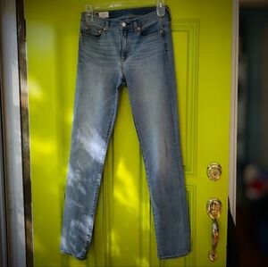 GAP Classic Straight Mid Rise 8 Tall